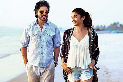 First look of SRK-Alia?s Dear Zindagi impresses social media