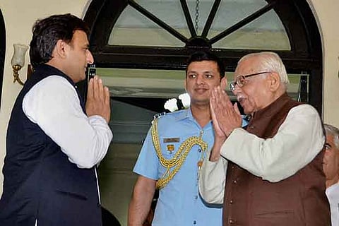 Uttar Pradesh Chief Minister Akhilesh Yadav meeting Governor Ram Naik in Lucknow