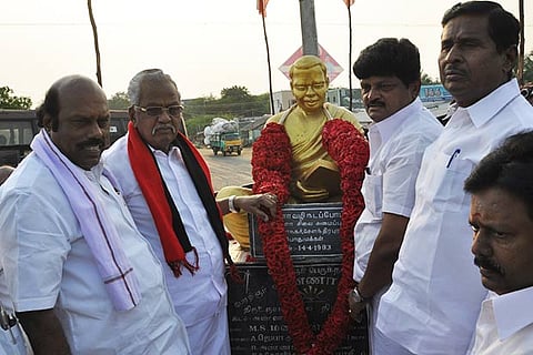 DMK candidate KC Palanisamy begins his campaign in Aravakurichi