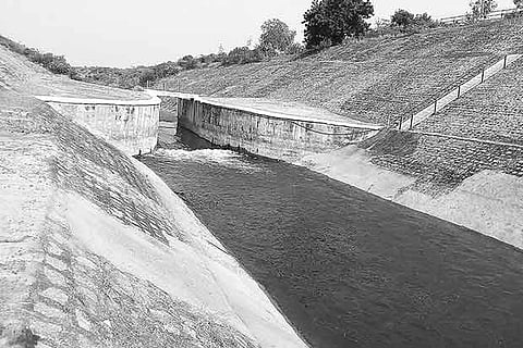 Krishna water reached TN border at midnight and will flow into Poondi reservoir