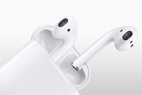 Apple AirPods experiencing glitches