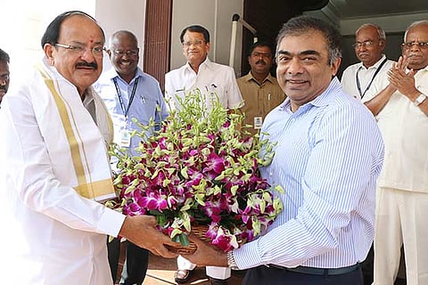 Union Minister Venkaiah Naidu during his visit to the Daily Thanthi office in Chennai