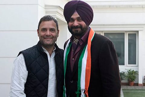 Sidhu joins Congress after meeting Rahul Gandhi