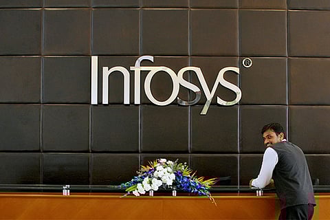 Payout to ex-CFO was erroneous: Infosys