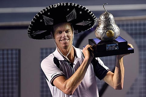 Querry overpowers Nadal