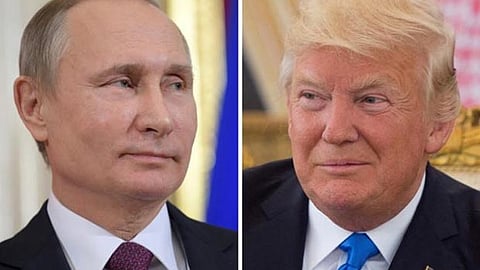 (L) Russian President Vladimir Putin and (R) US President Donald Trump