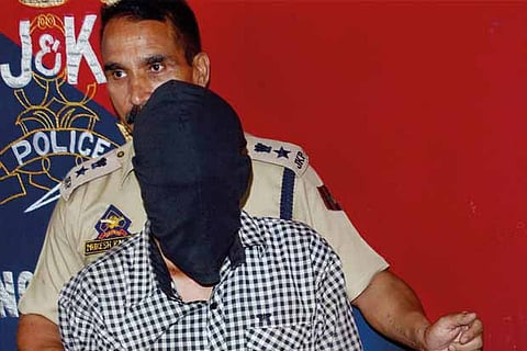 Police arrests Lashkar-e-Taiba militant Sandeep Kumar Sharma, resident of Uttar Pradesh.(PTI)