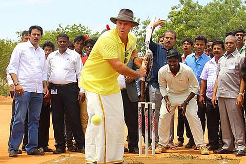 Australian Matthew Hayden plays in dhoti at Madurai