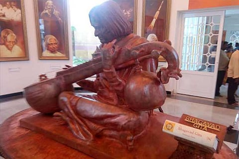 An original Bhagavad Gita placed near the wooden replica at Kalam National Memorial.(Photo: Bala)