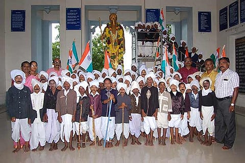 School children dressed as Bharathiyar at the Bharathiyar Centenary Memorial at Ettayapuram