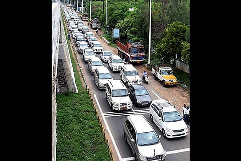 The long convoy of vehicles that followed Parliamentarian R Vaithilingam from Tiruchy to Thanjavur