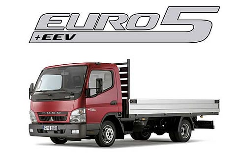 Daimler India unveils Euro 5 compliant trucks