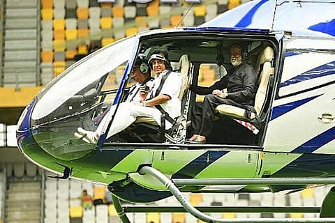 Rajinikanth, Kamal Haasan make a grand entrance together