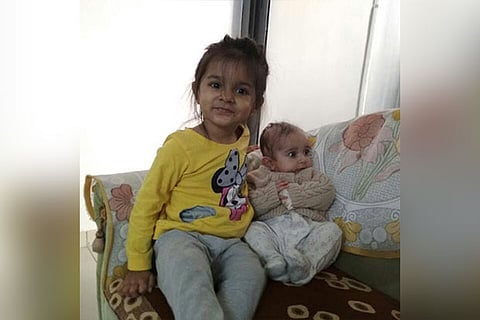 The two children Pari and Rejiya