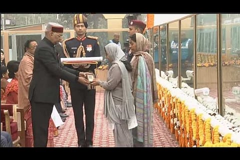 Corporal Jyoti Prakash Nirala's wife receives the Ashok Chakra from President