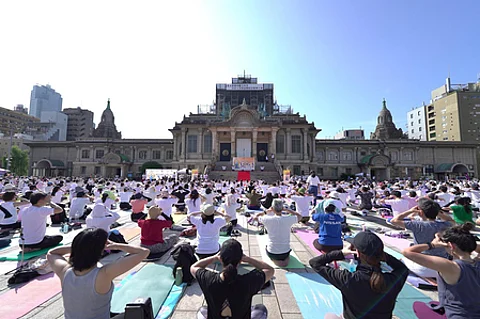 Thousands across Japan celebrate the 11th International Yoga Day.