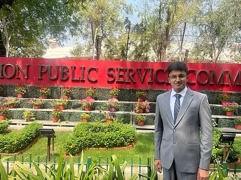 Dr Pulkit Bansal