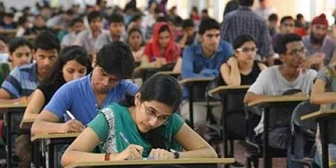 Most law students prefer English as their medium of instruction as all the communication at higher judiciaries will be in English