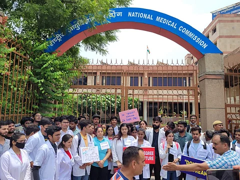 File photo of students outside the National Medical Commission in New Delhi | Pic: Edexlive
