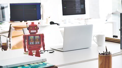 ಯಂತ್ರಗಳು ಬುದ್ಧಿವಂತರೆಂದು ಕರೆಸಿಕೊಳ್ಳಬೇಕಾದರೆ ಅವು ಹೊಸ ಸಂಗತಿಗಳನ್ನು ಕಲಿಯುತ್ತಿರಬೇಕು