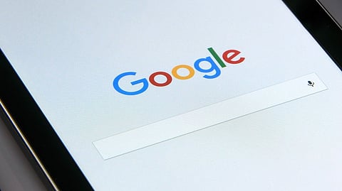 ಯಾವ ವಿಷಯದ ಬಗ್ಗೆ ಬೇಕಾದರೂ ಮಾಹಿತಿ ಹುಡುಕಿಕೊಡುವ ಗೂಗಲ್ ಸಂಸ್ಥೆಗೆ ತನ್ನದೇ ಹುಟ್ಟುಹಬ್ಬದ ಬಗ್ಗೆ ಗೊಂದಲ ಇರುವಂತಿದೆ