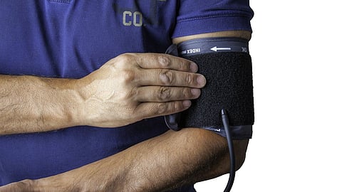 ದೈಹಿಕ ಮತ್ತು ಮಾನಸಿಕ ಒತ್ತಡದ ನಿಯಂತ್ರಣ ಹೃದಯದ ಮೇಲೆ ಬಹಳ ಉತ್ತಮ ಪರಿಣಾಮ ಬೀರಬಲ್ಲದು.