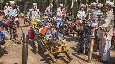 Mumbai Dabbawalas to Take Six-Day Leave From April 9; Services to Resume on April 15