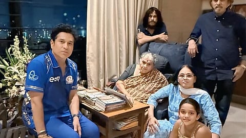 Sachin Tendulkar Shares Emotional Moment on Mother's Day, Expresses Gratitude to His Mother