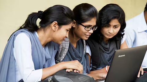 11th Admission Website Crashes on First Day, Sparks Statewide Outrage