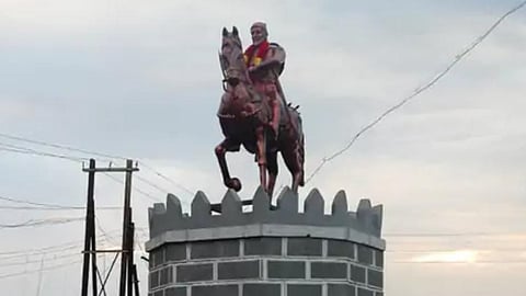Shivaji Maharaj Statue Erected In Talwada Village Chhatrapati Sambhajinagar