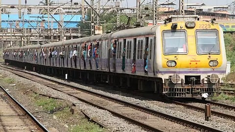 Mumbai Local Update: The expansion of Mumbai Local will bring great relief to passengers.