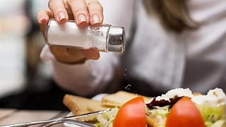 Daily Salt Intake: How Much Salt is Appropriate to Eat Daily? Find Out