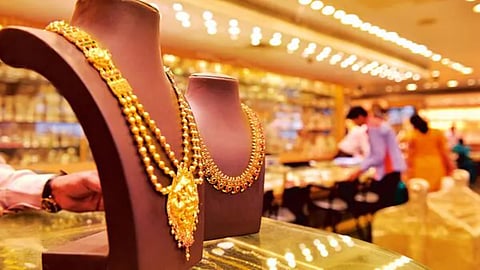 Gold Rate Today: Significant Drop in Gold-Silver Prices; A Golden Opportunity for Buyers