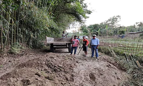 Youths come forward to repair dilapidated road in Lakhimpur