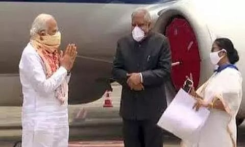 PM Narendra Modi announces Rs 1,000 crore aid for West Bengal