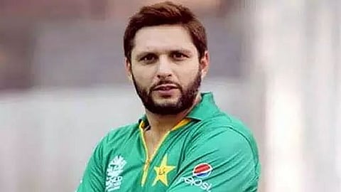 Shahid Afridi feels Harbhajan Singh & Yuvraj Singh are 'majboor' to react against him
