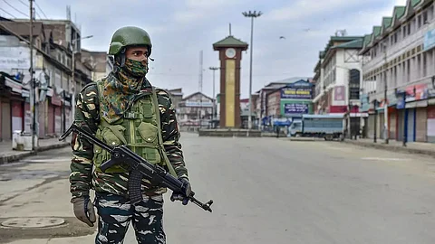 Pakistan recruiting Taliban terrorists to carry out attacks across Kashmir