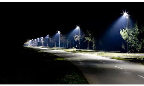 Of streetlights that don't glow; Rs 70-crore project by Smart City yet to be started