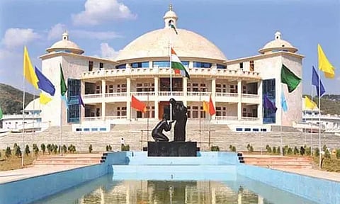 Manipur High Court restrains rebel MLAs from entering Assembly