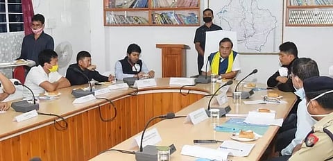 Minister Himanta Biswa Sarma reviews COVID-19 situation across Dima Hasao