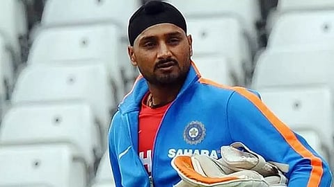 Sachin's advice early on in my career helped me a lot: Harbhajan Singh