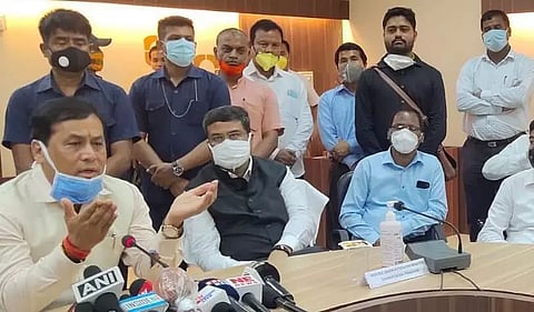 Utmost priority to cap Baghjan oil well fire with global support: Sarbananda Sonowal