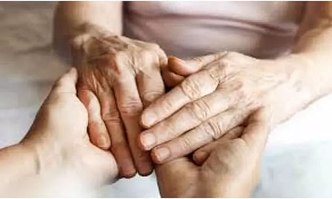 Manipur government reaches out to elderly people lodged in the old age homes amid corona surge