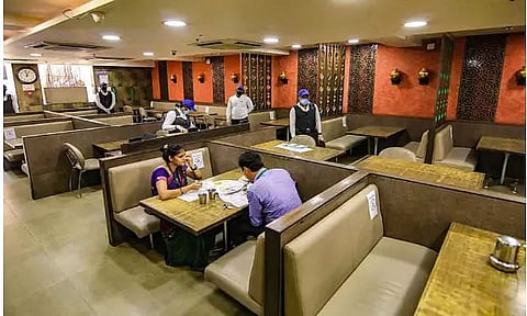 2-metre gap between tables in restaurants suggested