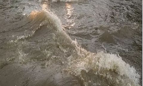 Assam floods: Erosion poses threat in Doomdooma