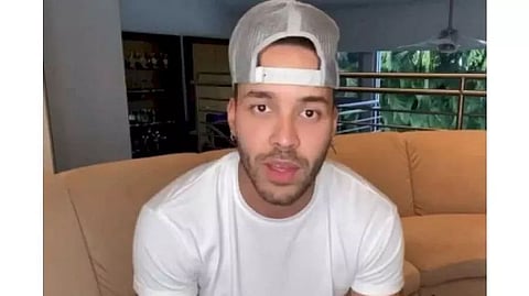 Singer Prince Royce recovering from COVID-19