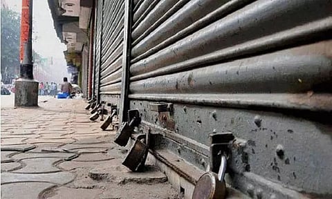 POOR CONNECTIVITY: Students' bodies call 24-hour bandh in New Seren Circle
