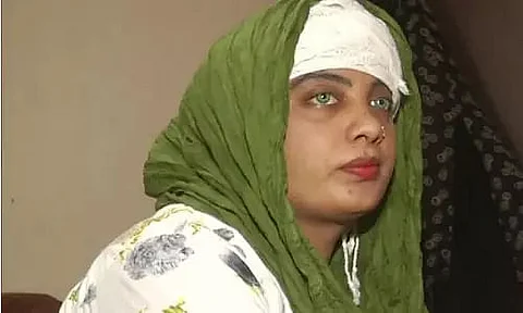 Zoya Khan becomes first Transgender operator of Common Service Centre