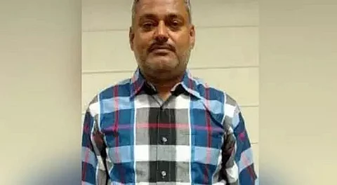 Dead Men Tell No Tales; Dreaded gangster Vikas Dubey gunned down