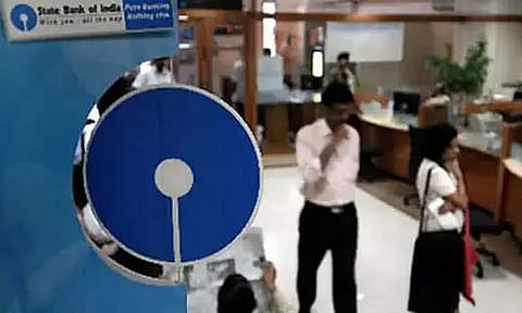 Son of former SBI employee held for running fake bank branch in Tamil Nadu